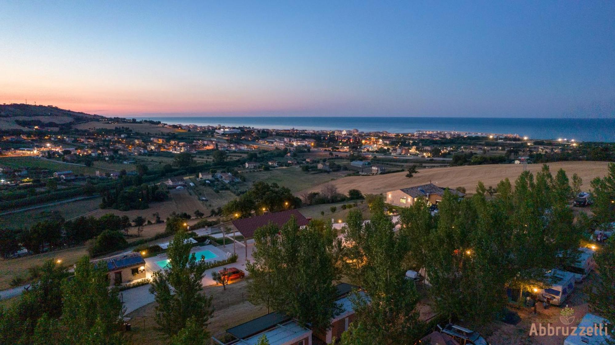 Agricampeggio Abbruzzetti Marina Palmense Extérieur photo